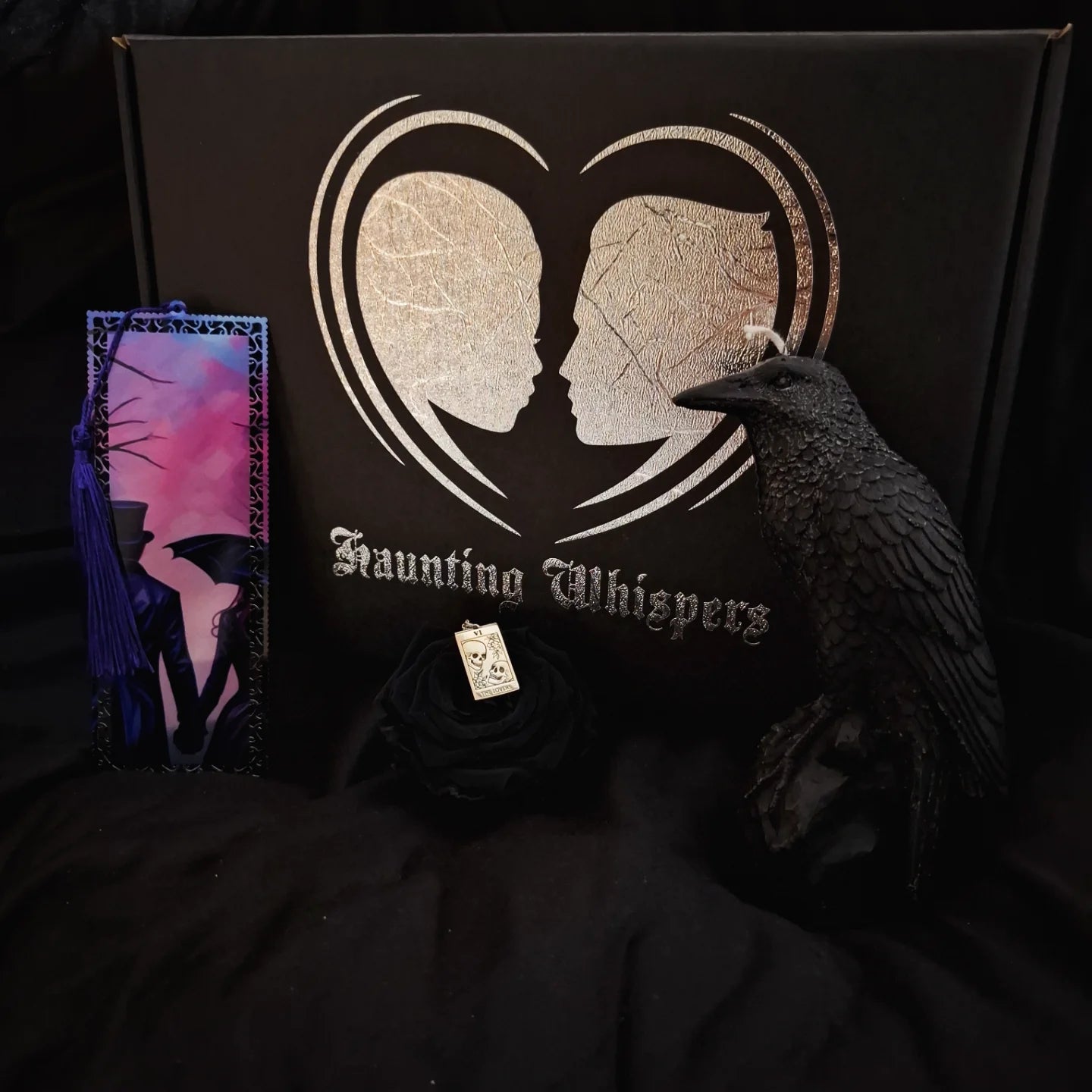 Libricina Shop | Gadget Box "Haunting Whispers"