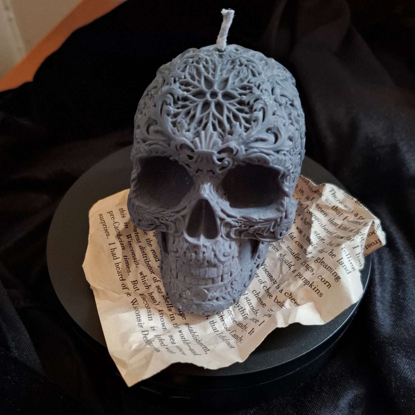 Libricina Shop | Candela decorativa a forma di teschio mandala