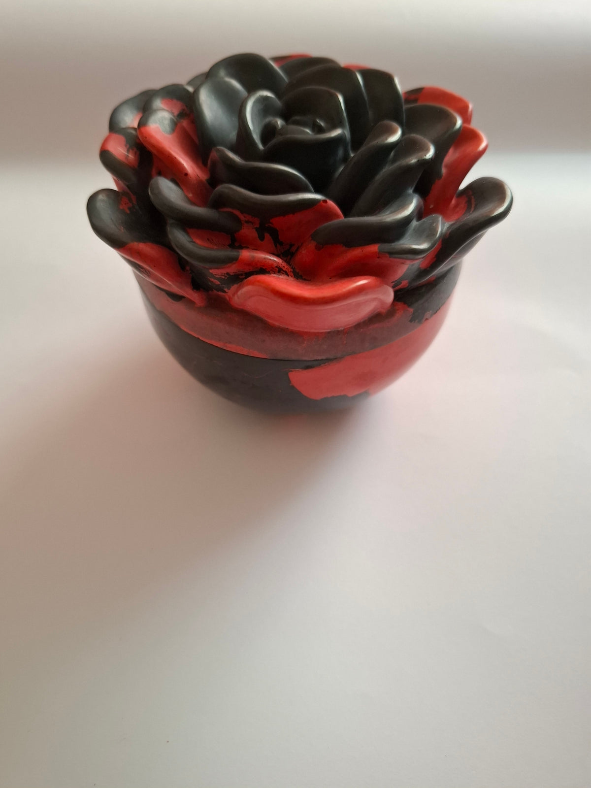 Libricina Shop | Candele jesmonite a forma di rosa