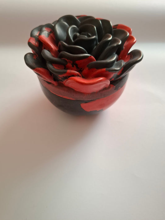 Libricina Shop | Candele jesmonite a forma di rosa