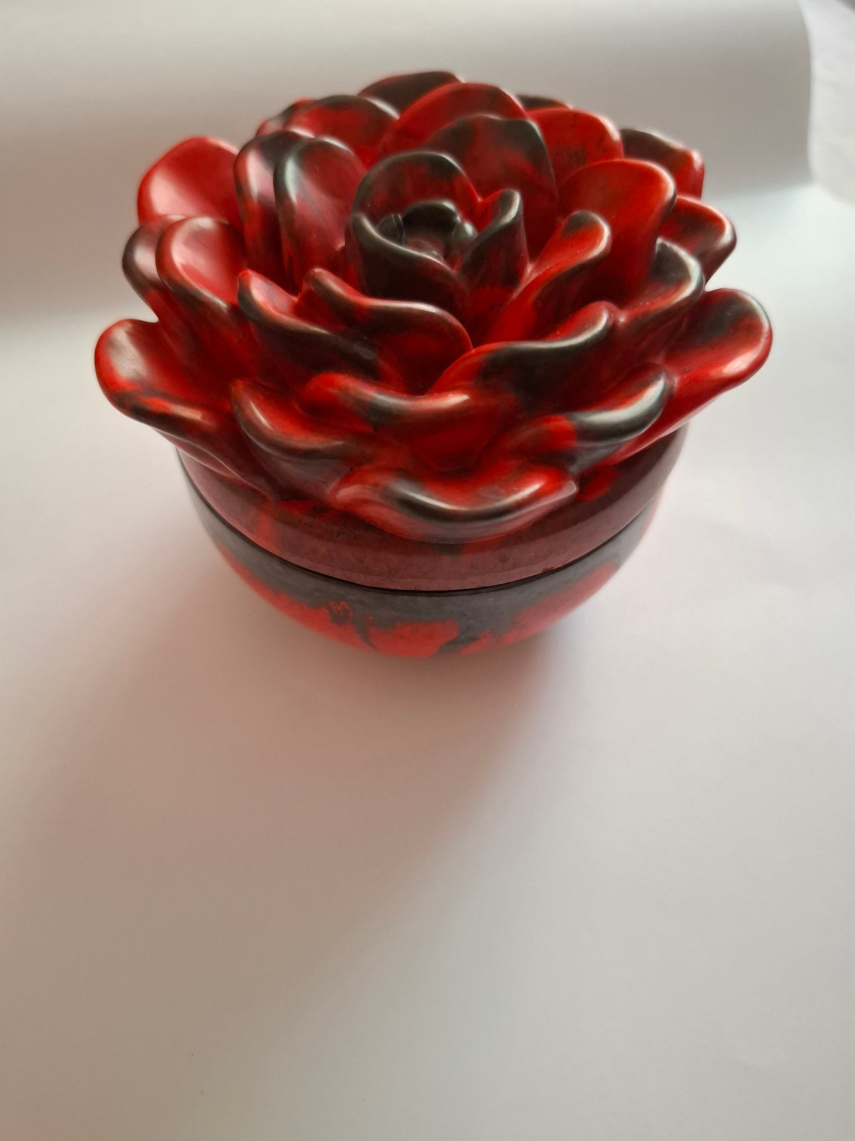 Libricina Shop | Candele jesmonite a forma di rosa