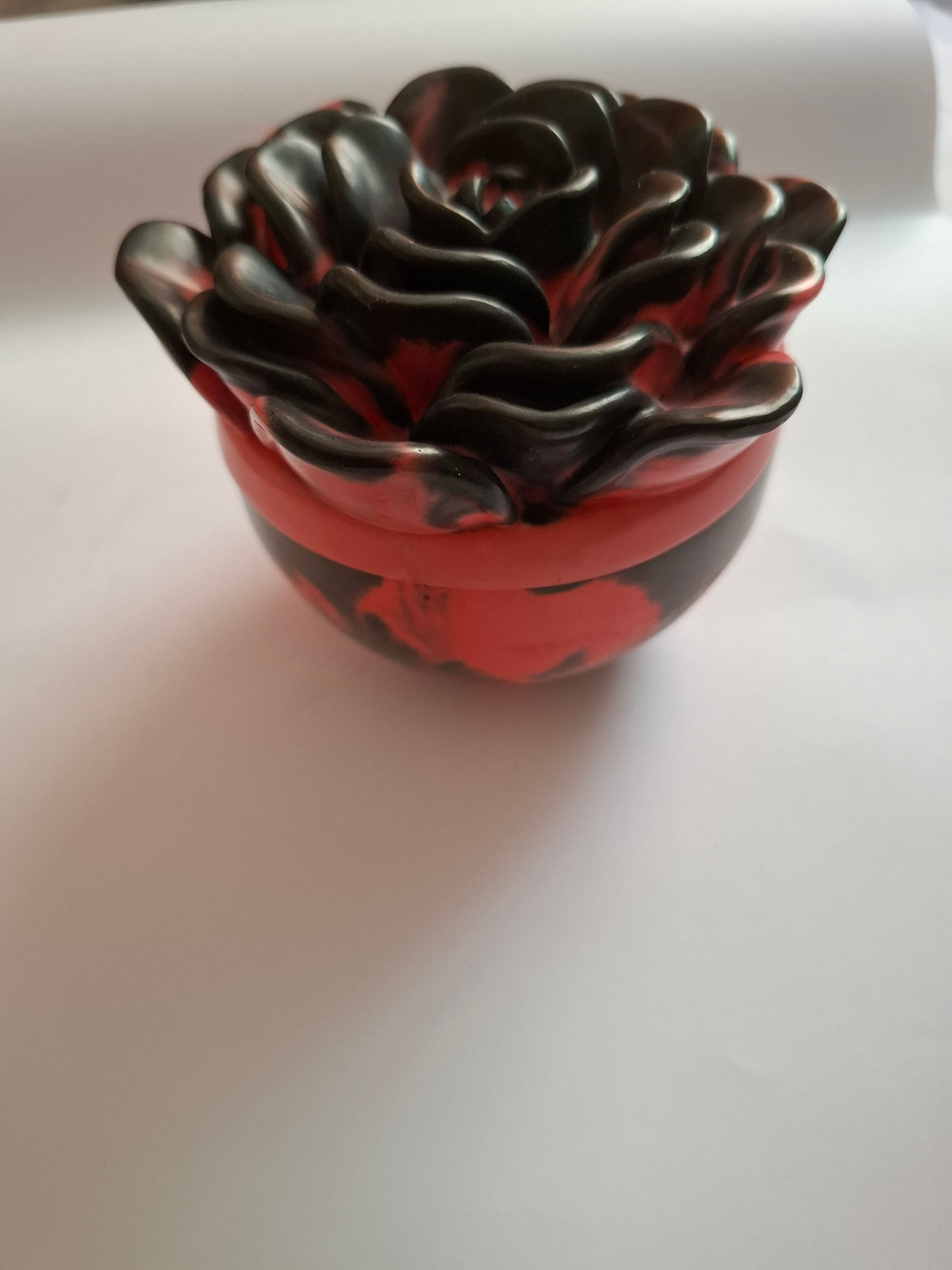 Libricina Shop | Candele jesmonite a forma di rosa