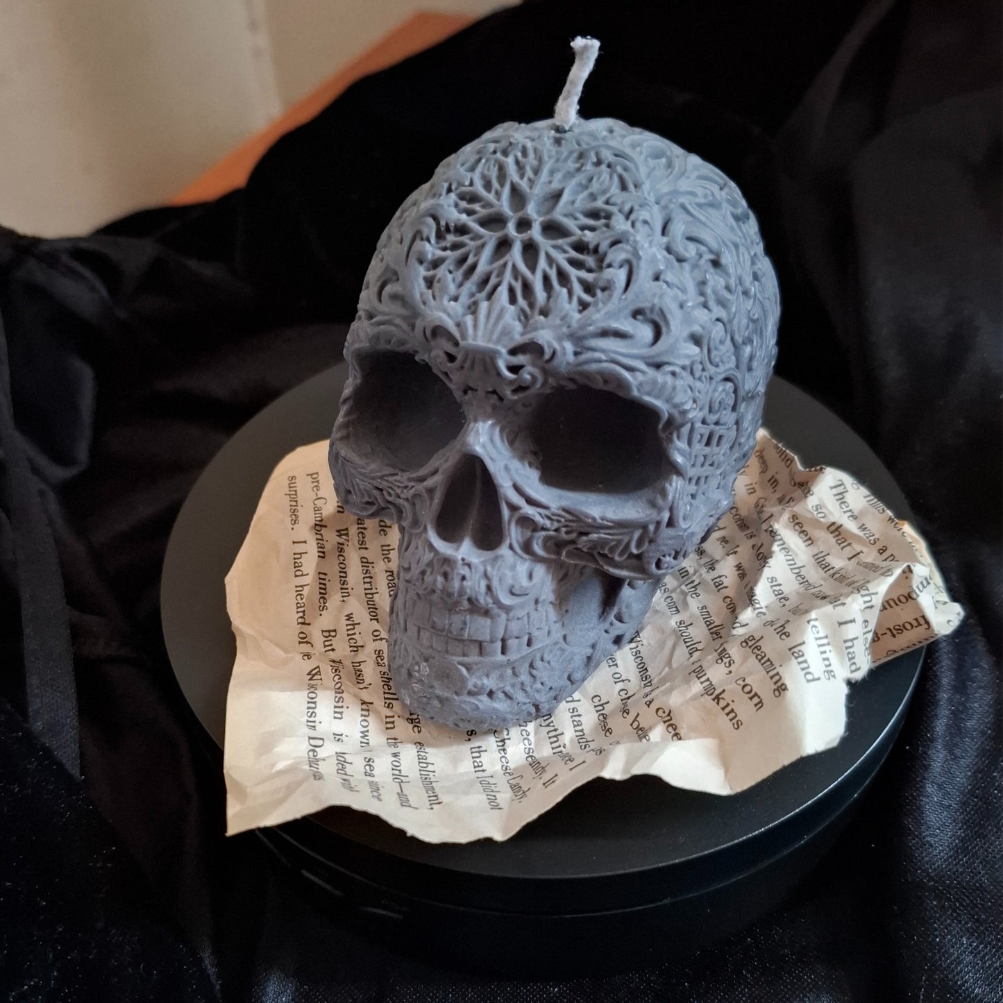 Libricina Shop | Candela decorativa a forma di teschio mandala