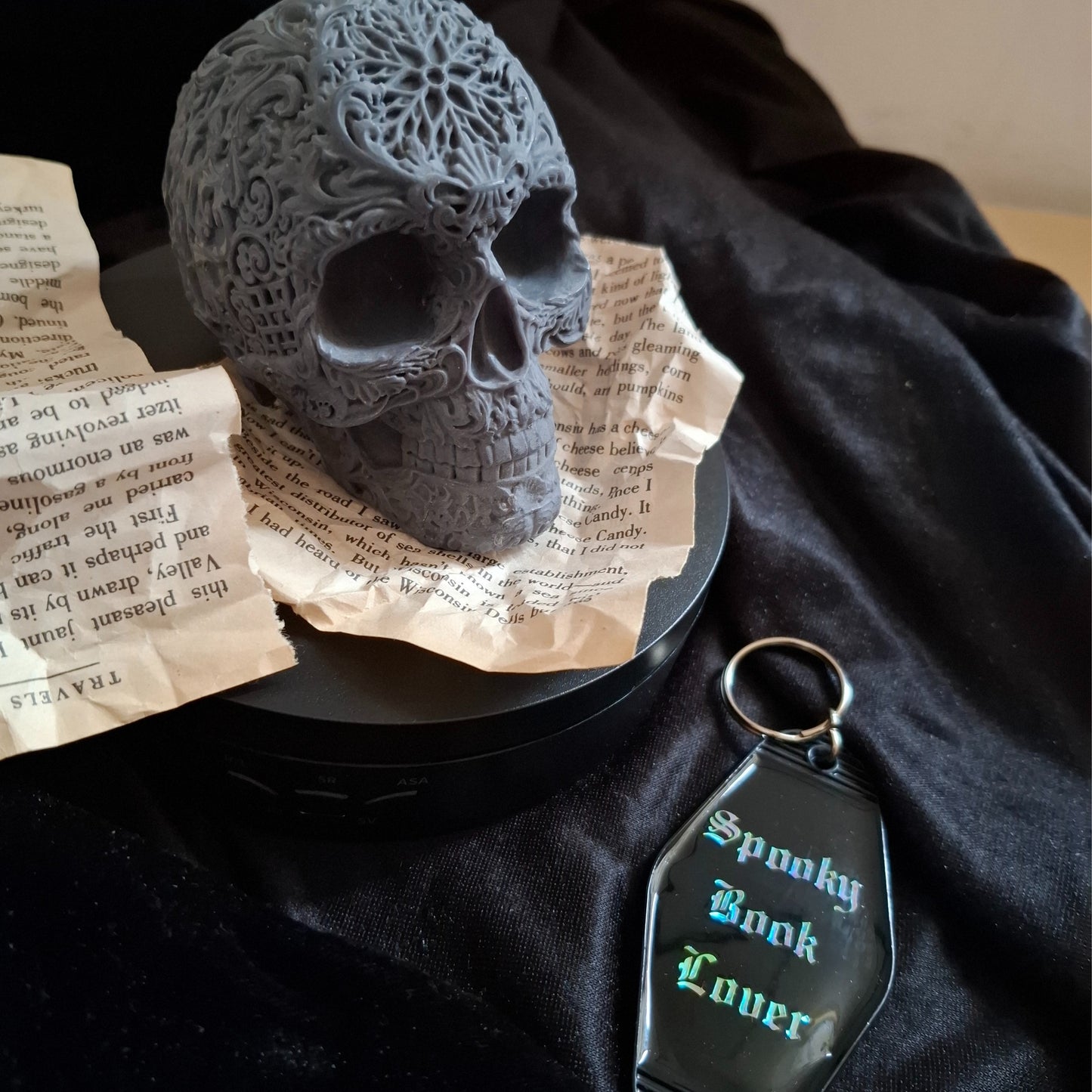 Libricina Shop | Candela decorativa a forma di teschio mandala