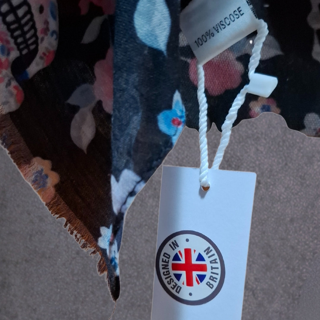 Libricina Shop | Sciarpa Skull & Roses