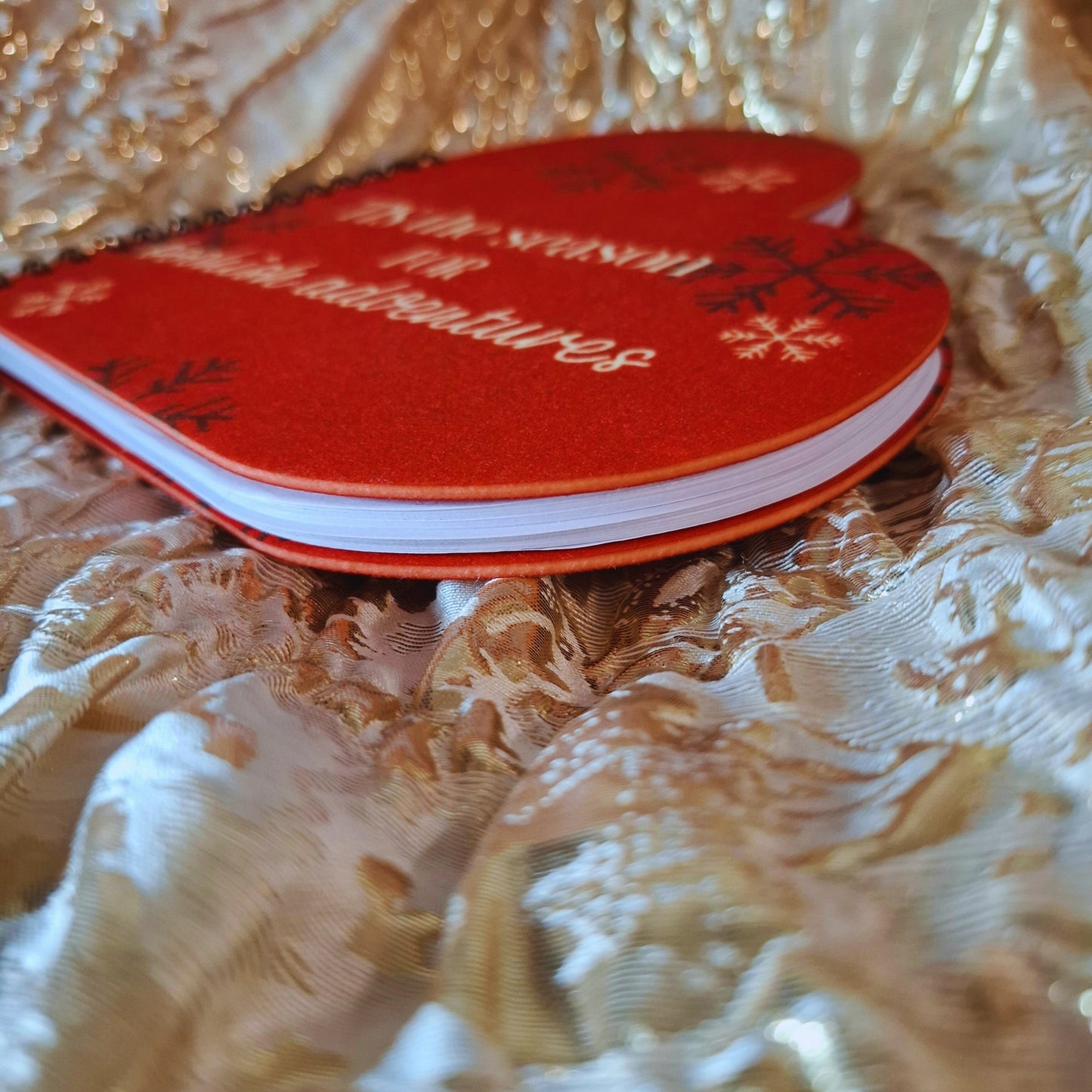 Libricina Shop | Quaderno a forma di cuore bookish