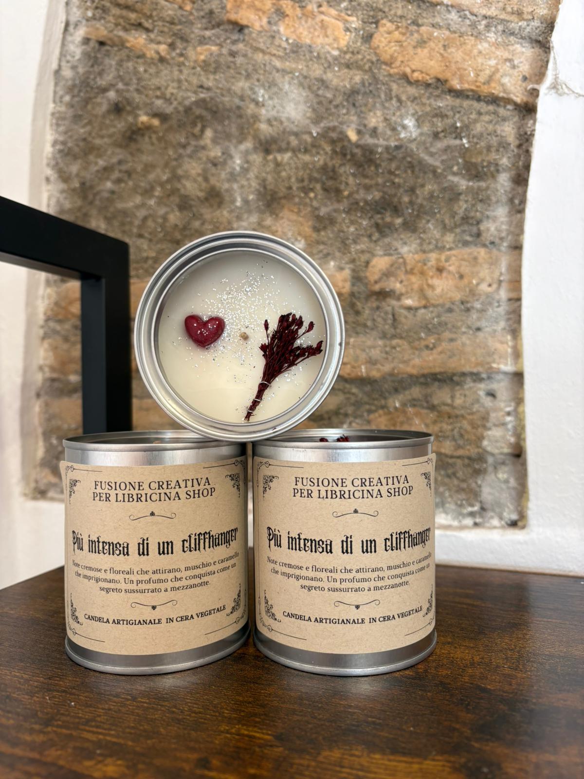 Libricina Shop | Candela letteraria "Più intensa di un cliffhanger"