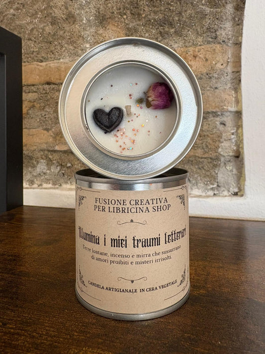 Libricina Shop | Candele letterarie  in cera vegetale "Illumina i miei traumi letterari"
